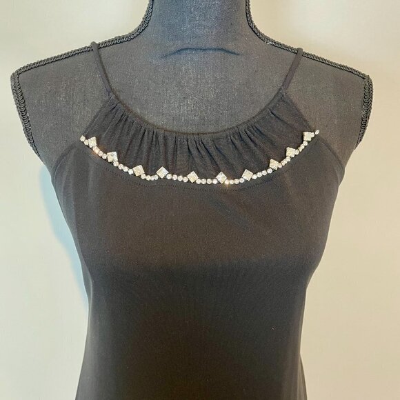 Ever Beauty Women's Black Gown Size 12 - Picture 2 of 10